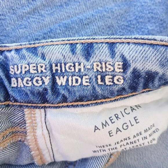 American Eagle Super Highrise Baggy Wide Leg Jeans - Picture 8 of 8